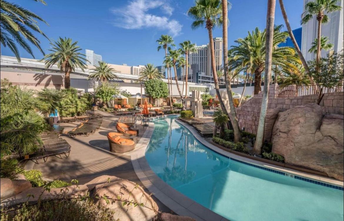 لاس فيغاس Classic Suite Mgm Signature 25Th Flr Pool View المظهر الخارجي الصورة